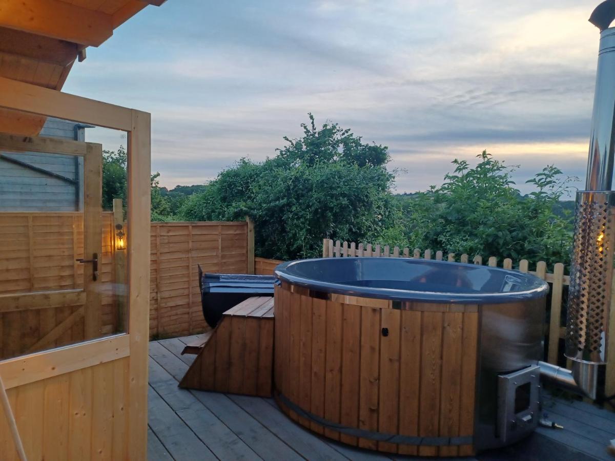巴斯 Norwell View Farm Glamping With Hot Tubs酒店 外观 照片
